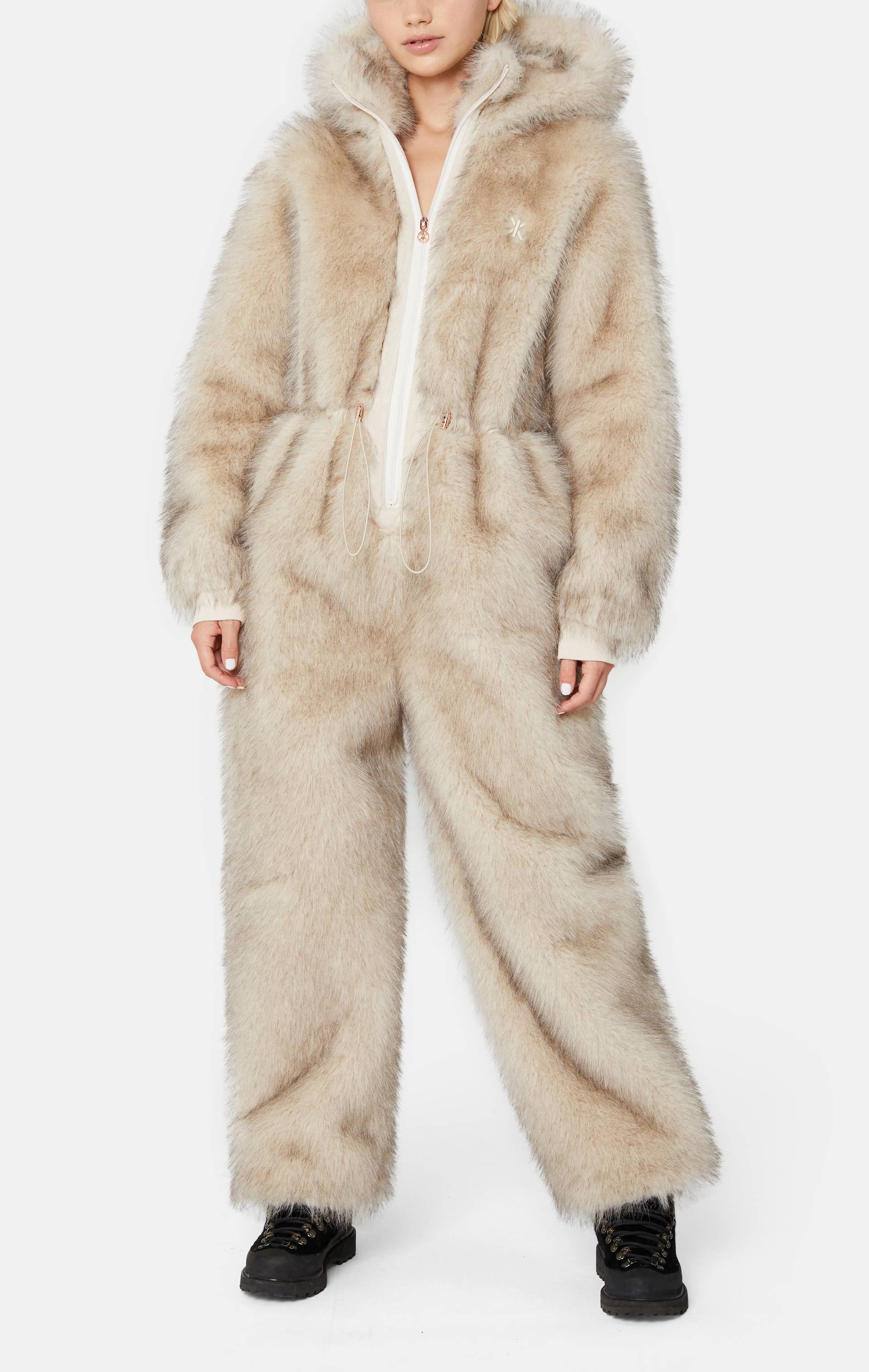 Onepiece The Housewife Jumpsuit Beige - 4