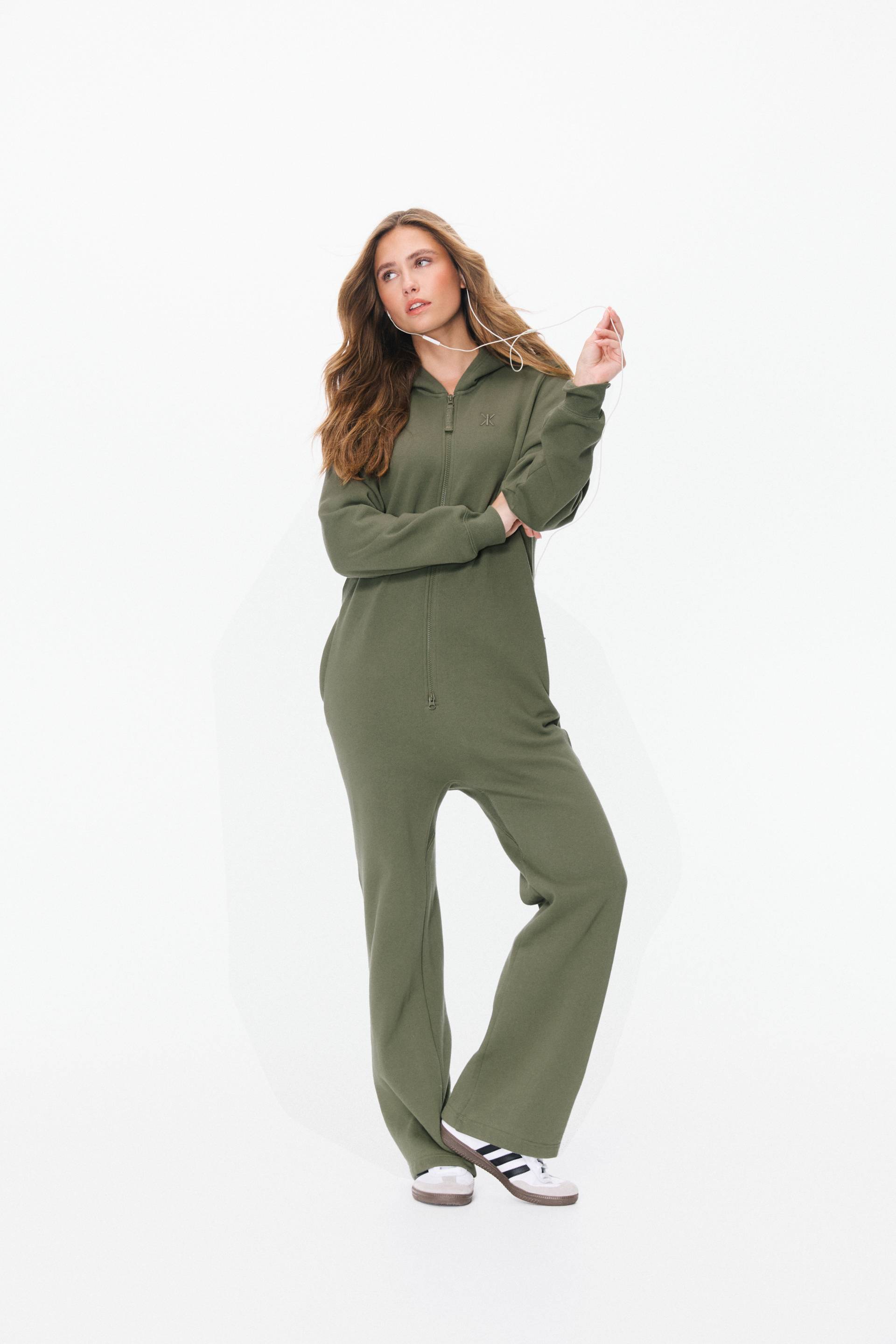 Onepiece The Straight Leg Jogger Jumpsuit Light Olive - 11